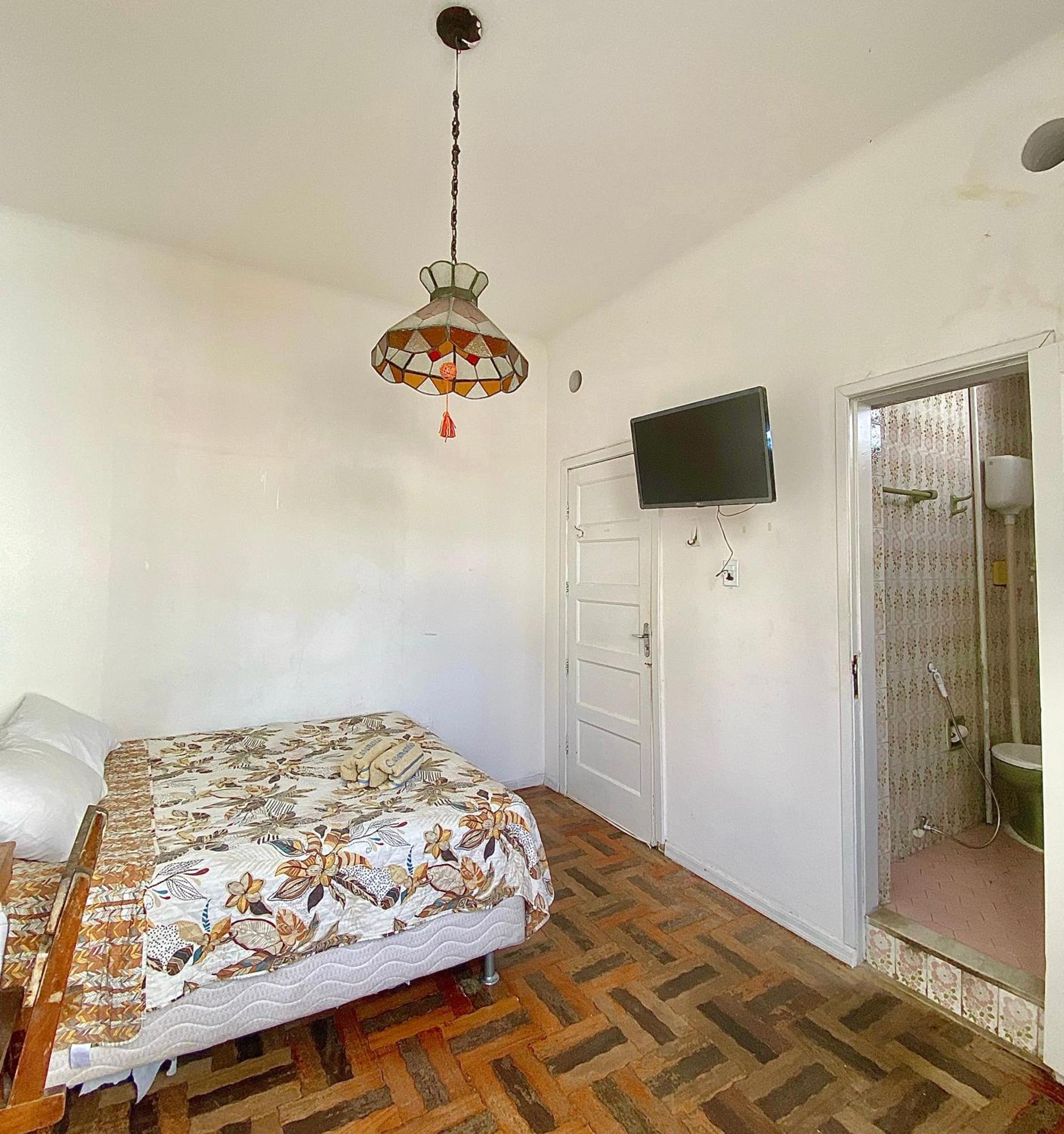 Casamarelo Hostel Salvador Luaran gambar