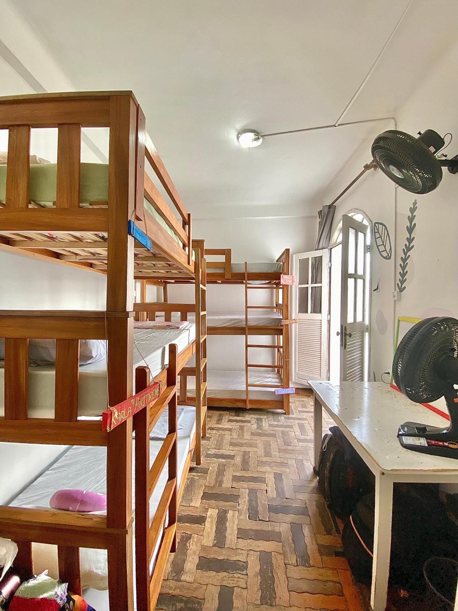 Casamarelo Hostel Salvador Luaran gambar