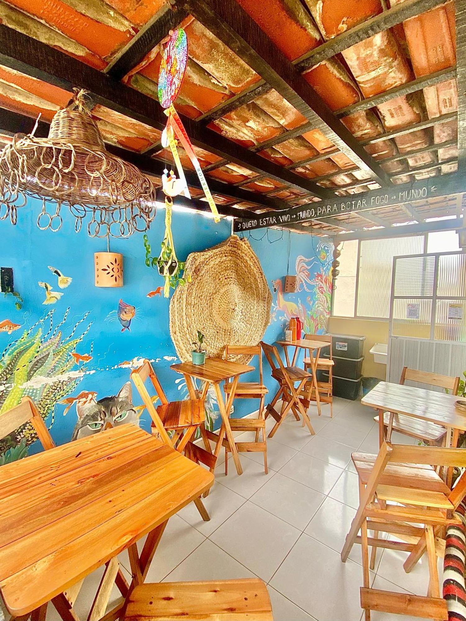 Casamarelo Hostel Salvador Luaran gambar